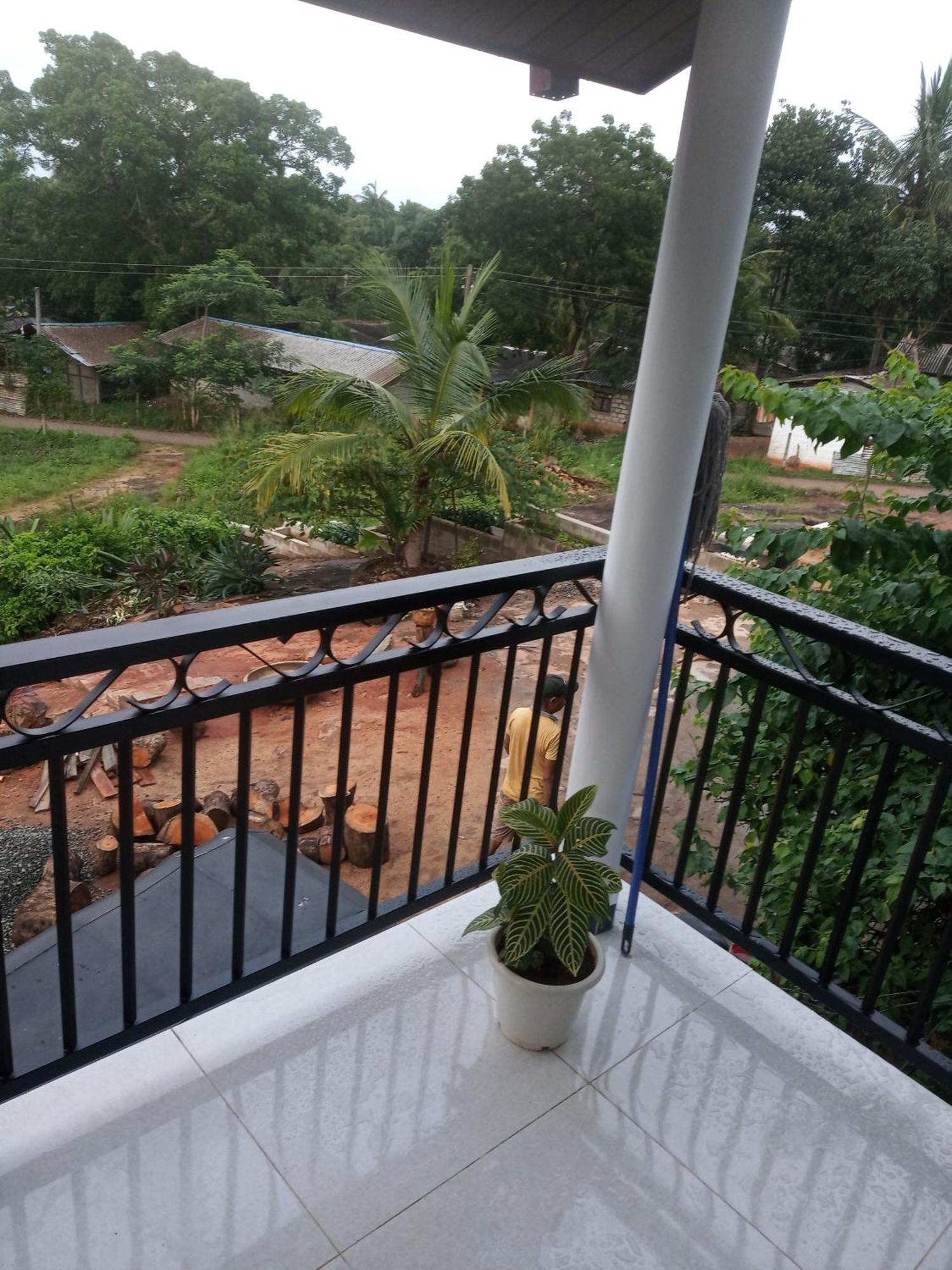 Rock Villa Relax City Resort Mihintale Exterior foto