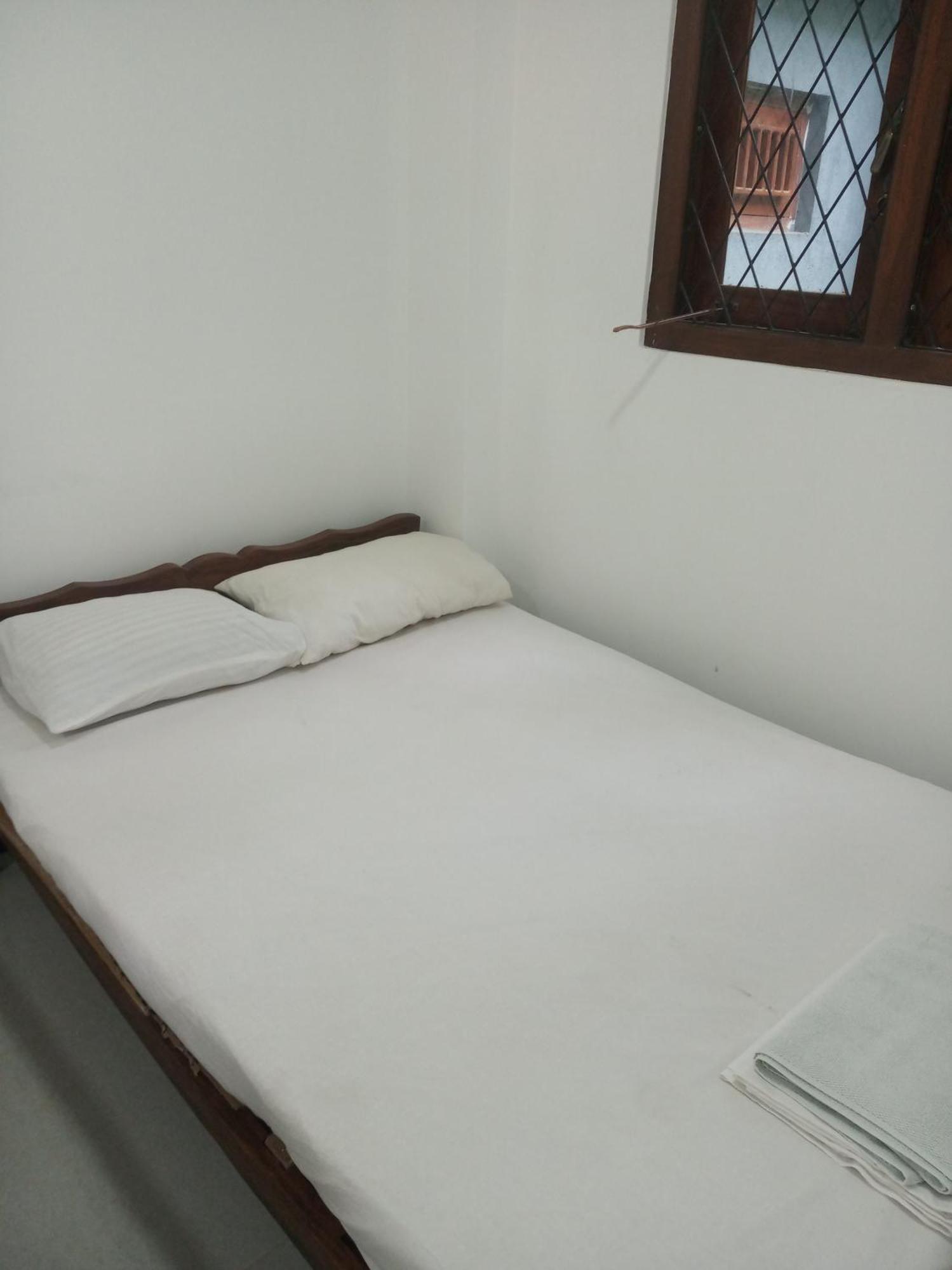 Rock Villa Relax City Resort Mihintale Exterior foto