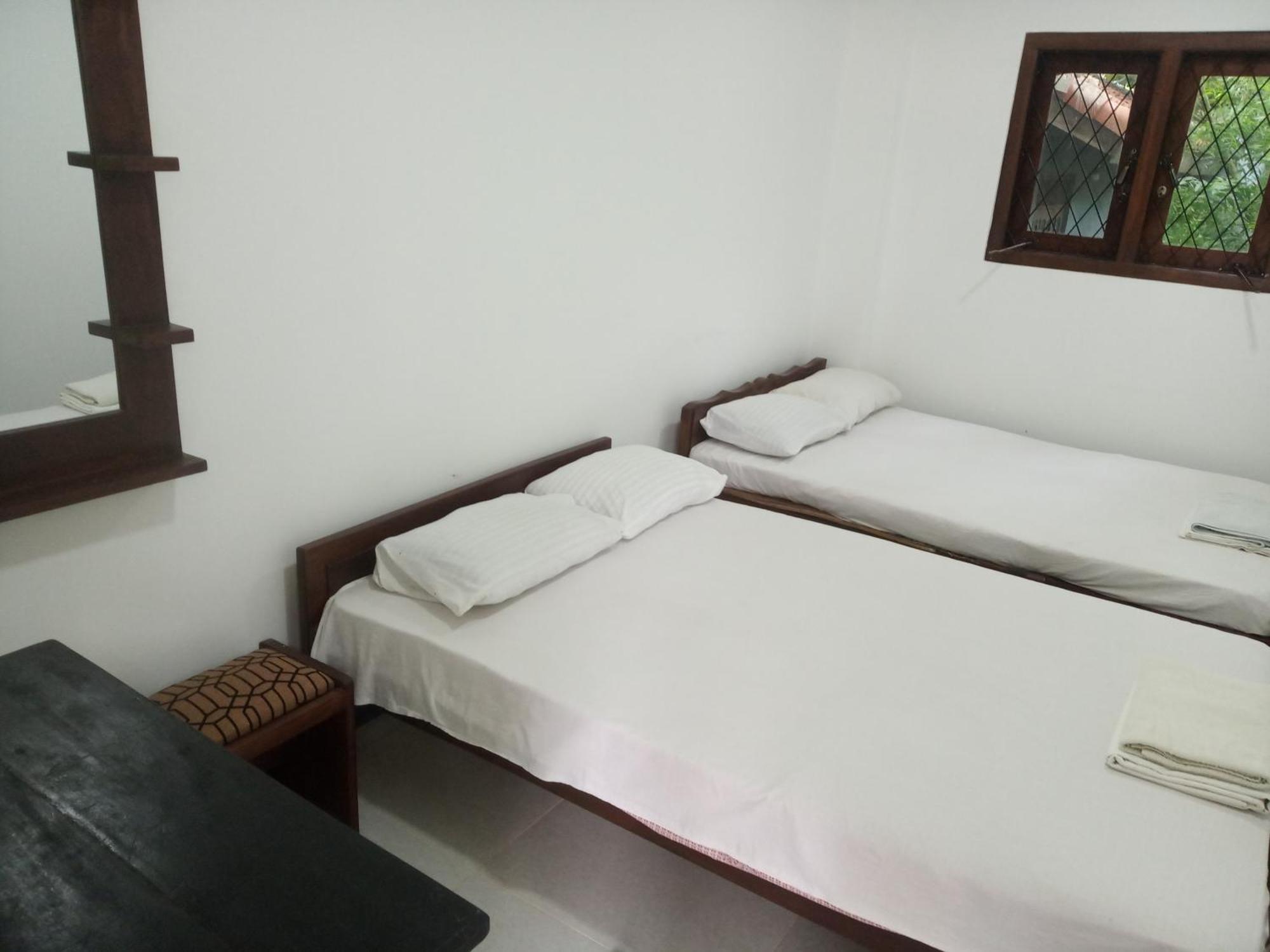 Rock Villa Relax City Resort Mihintale Exterior foto